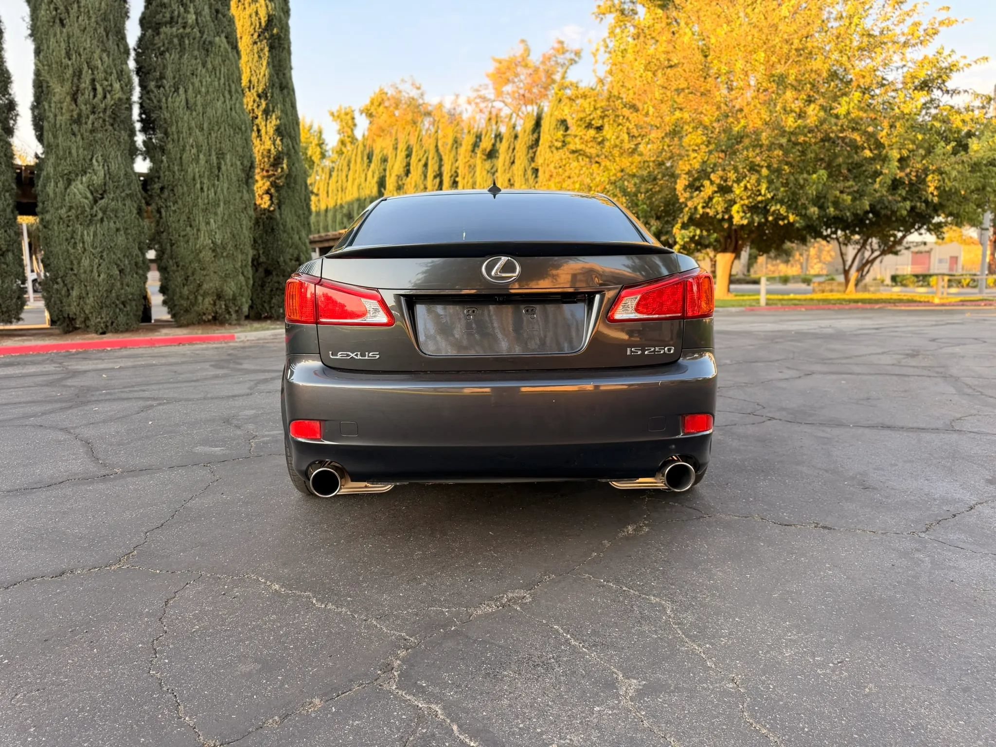 Used 2010 Lexus IS 250 w/ Preferred Accessory Package RWD image 6