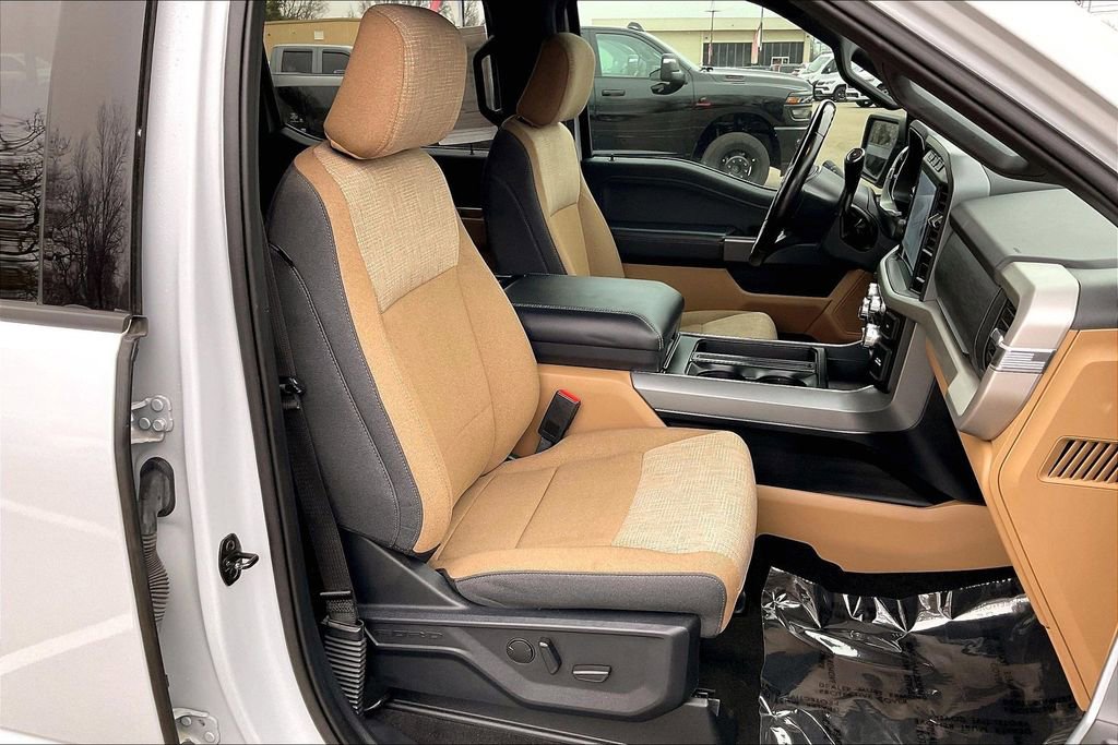 Used 2022 Ford F150 XLT w/ Equipment Group 302A High image 7