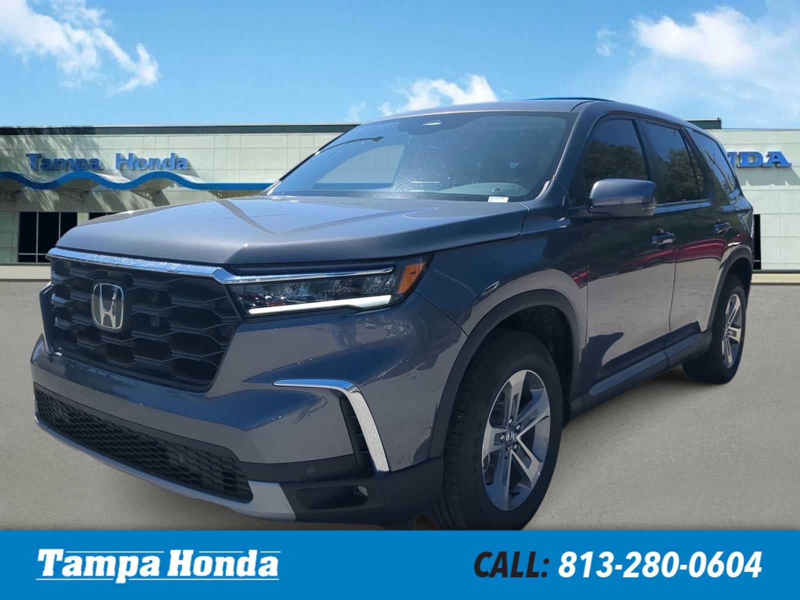 Used 2025 Honda Pilot EX-L image 1