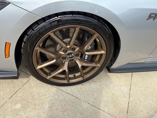 Used 2024 Ford Mustang GT Premium w/ GT Performance Package image 5