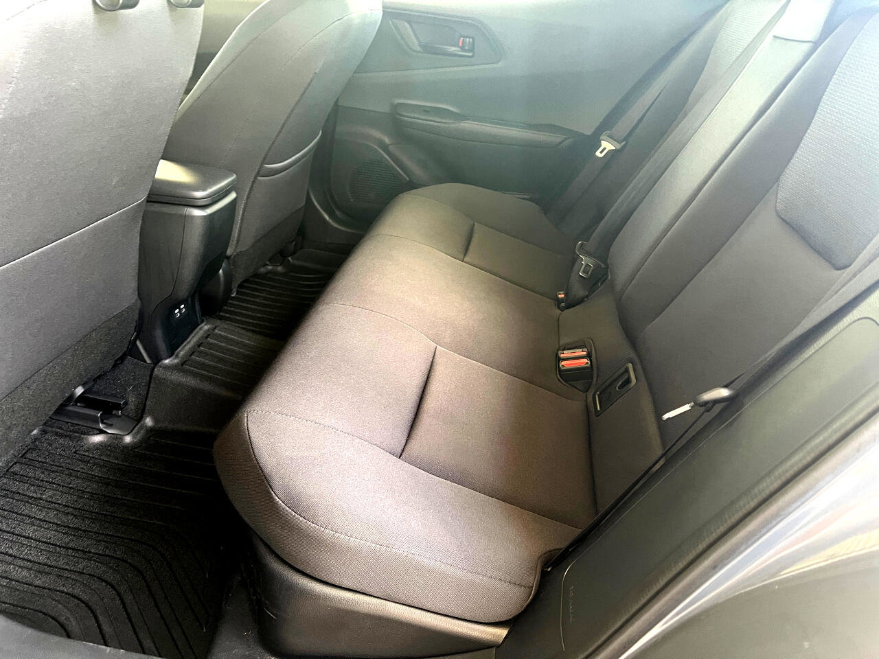 Used 2024 Toyota Prius LE image 14