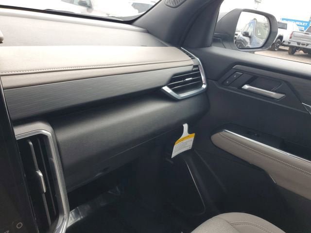 New 2026 GMC Acadia Elevation FWD image 25