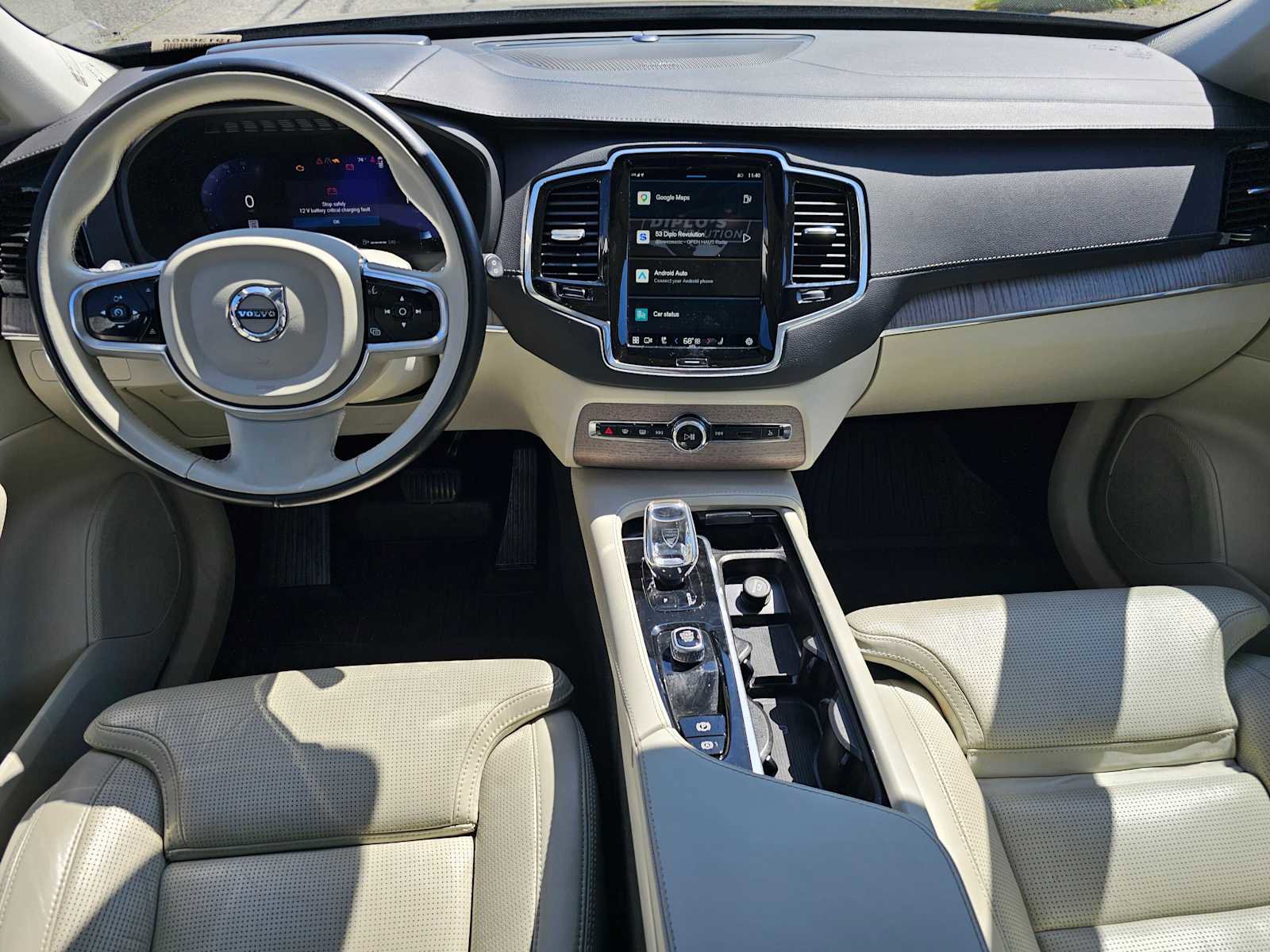 Used 2023 Volvo XC90 B6 Ultimate w/ Protection Package Premier AWD/4WD image 22