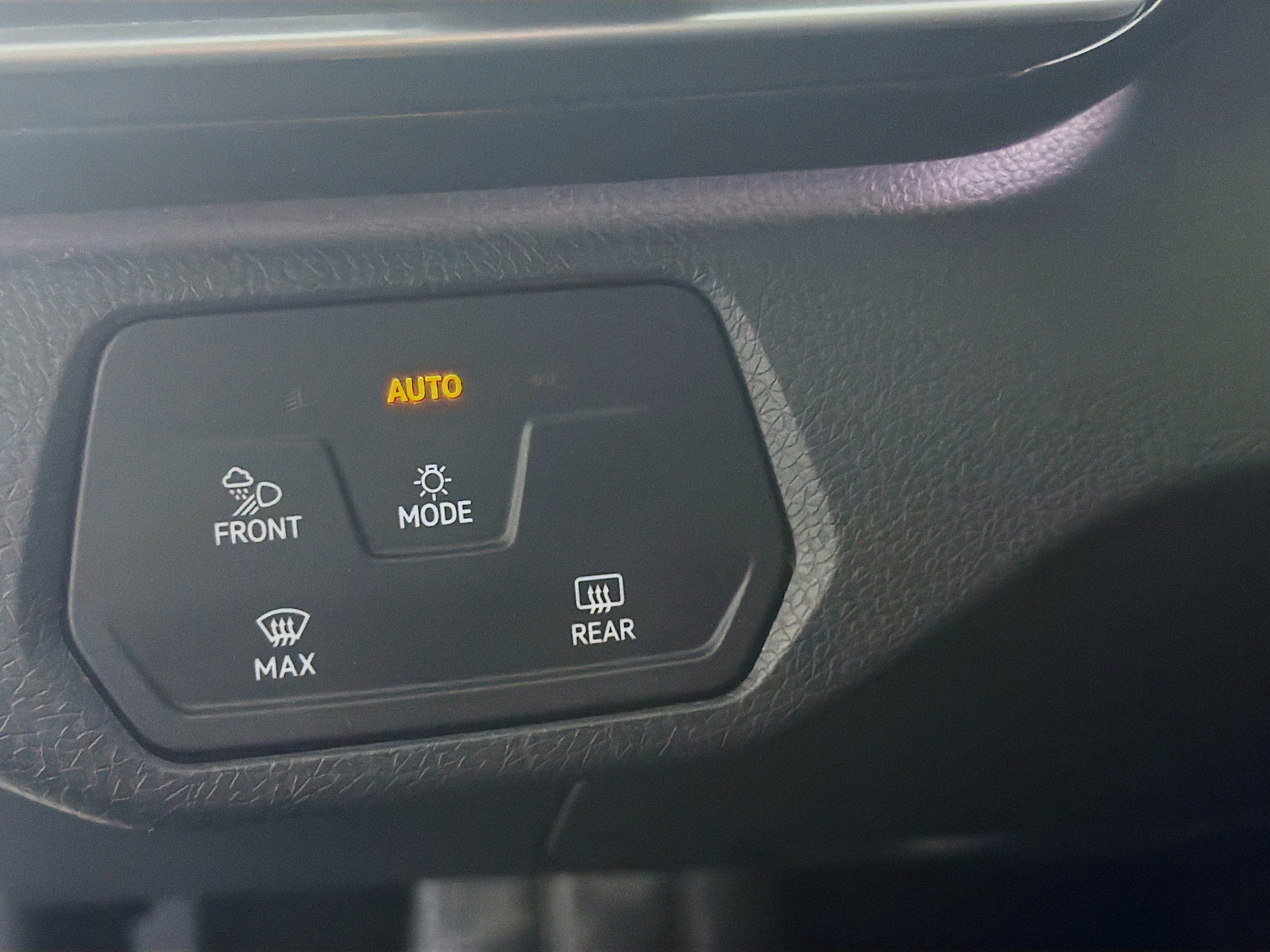 Used 2023 Volkswagen ID.4 Pro S RWD image 16