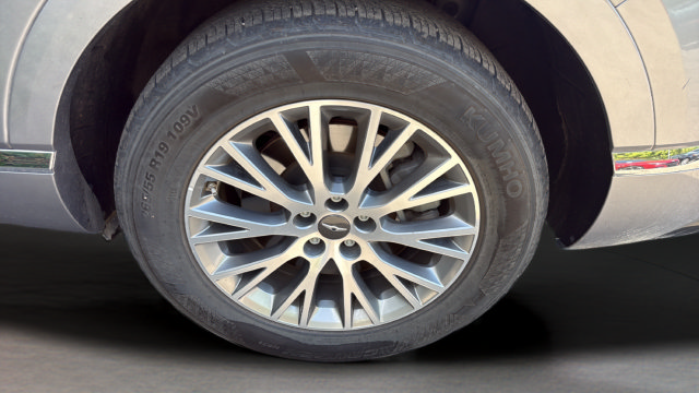 Used 2024 Genesis GV80 2.5T AWD/4WD image 39