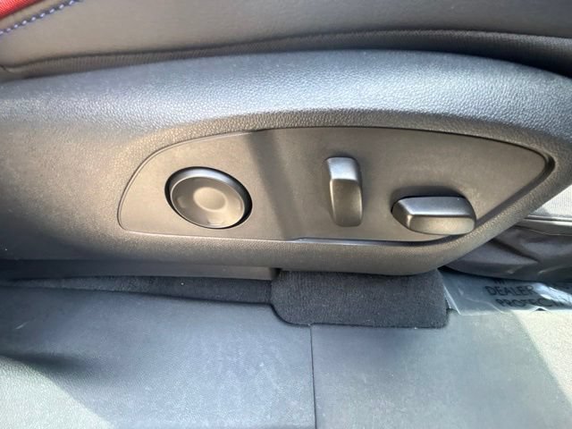 Certified 2025 Chevrolet Silverado EV RST AWD/4WD image 21