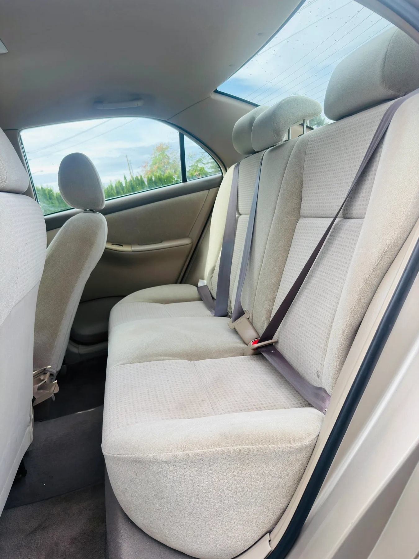 Used 2007 Toyota Corolla CE FWD image 10