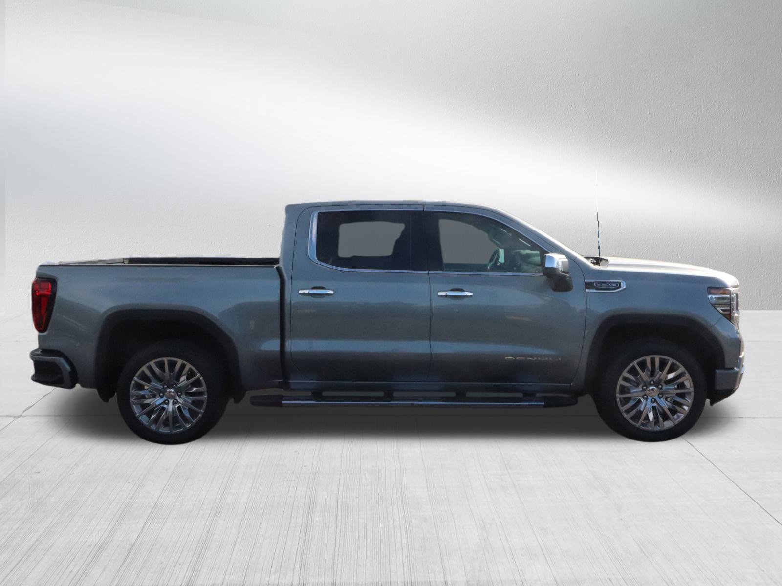 New 2026 GMC Sierra 1500 Denali w/ Technology Package image 8