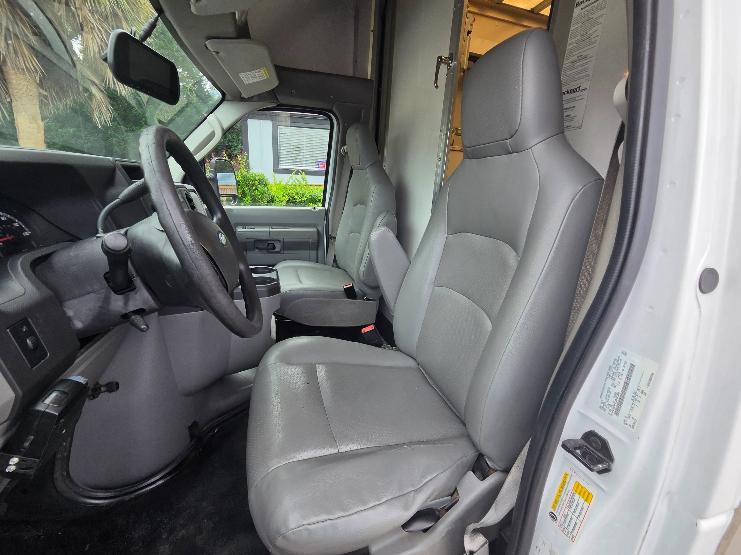 Used 2018 Ford E-350 and Econoline 350 Super Duty w/ Power Windows & Locks Group RWD image 13
