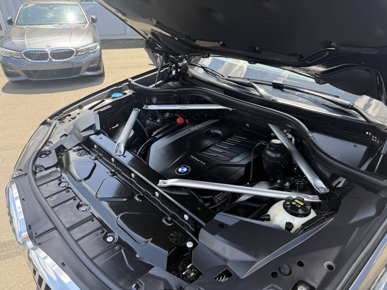 Used 2019 BMW X5 xDrive40i AWD/4WD image 22