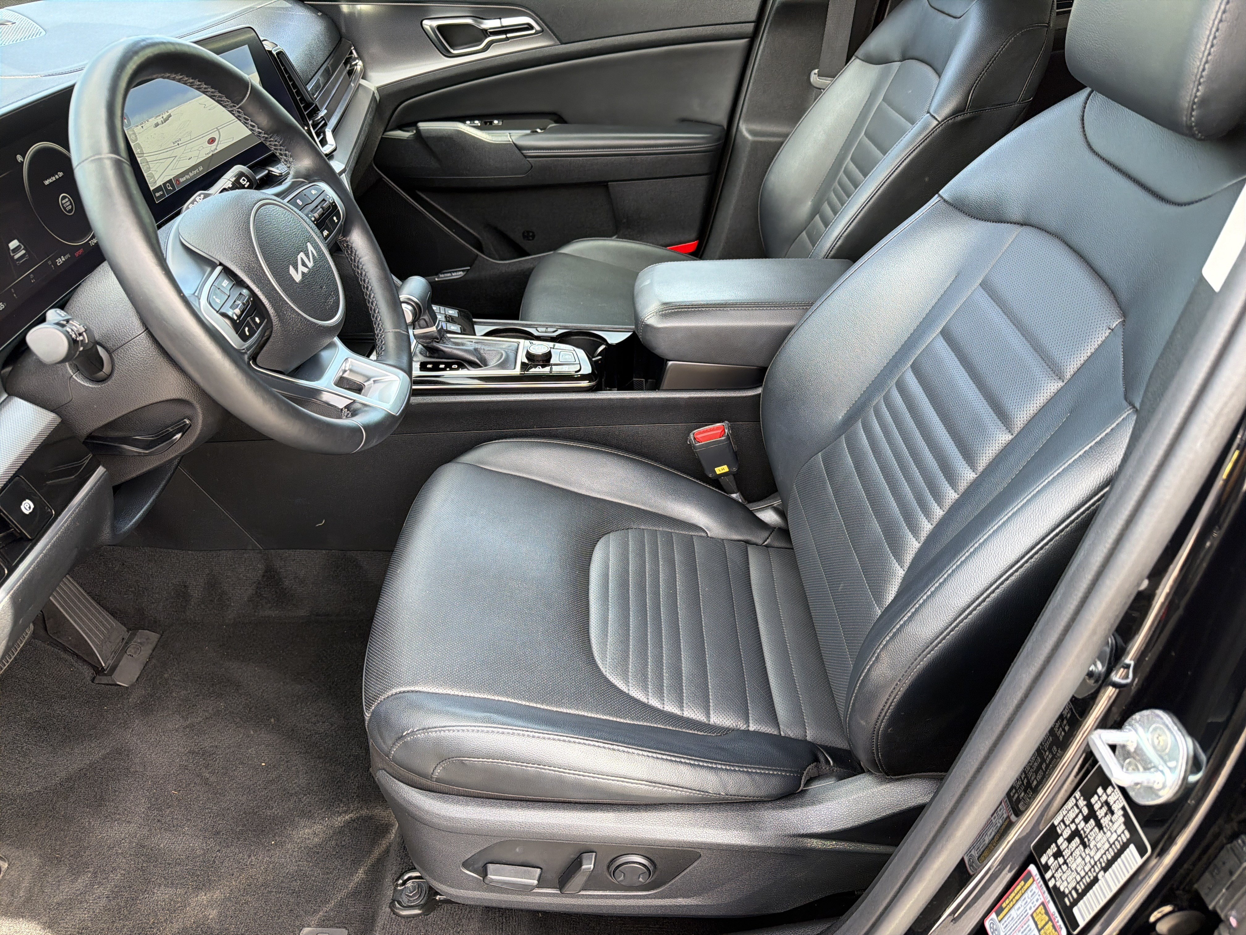 Used 2023 Kia Sportage SX AWD/4WD image 7