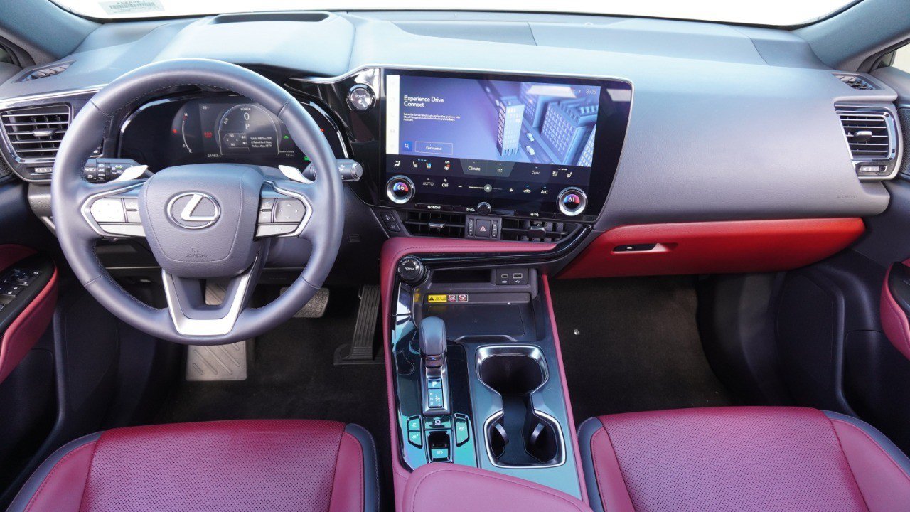 Used 2025 Lexus NX 350h AWD w/ Cold Area Package image 30