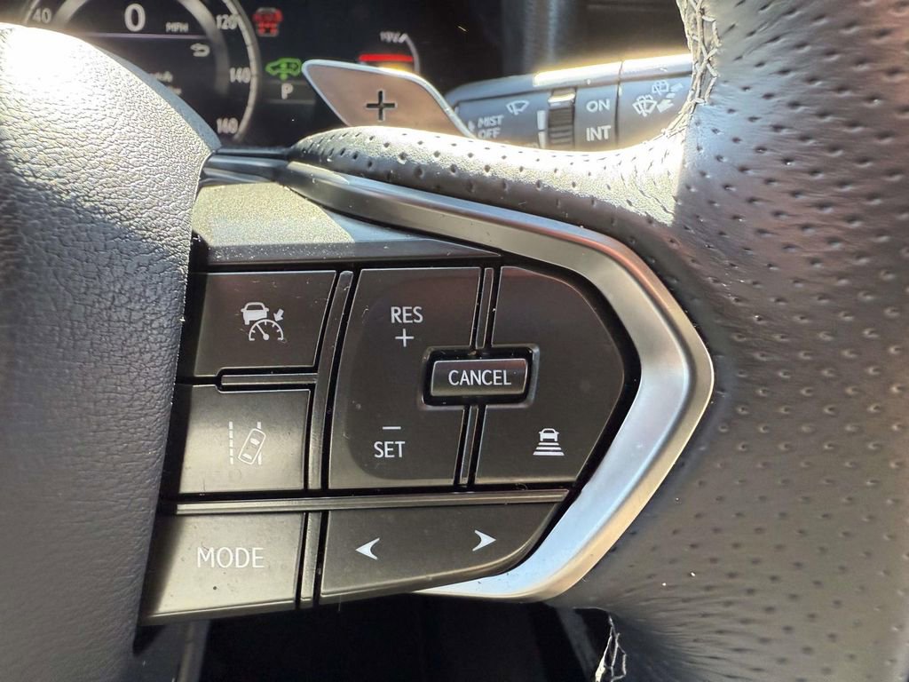 Used 2024 Lexus LX 600 F Sport image 20