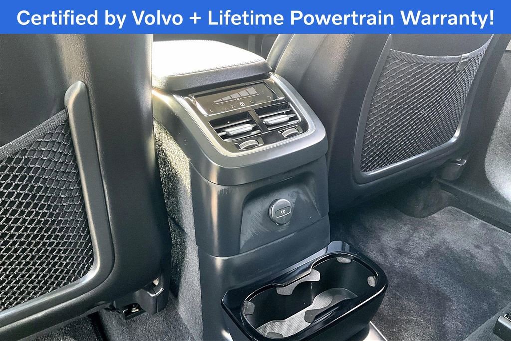Used 2022 Volvo XC90 T8 Inscription image 30