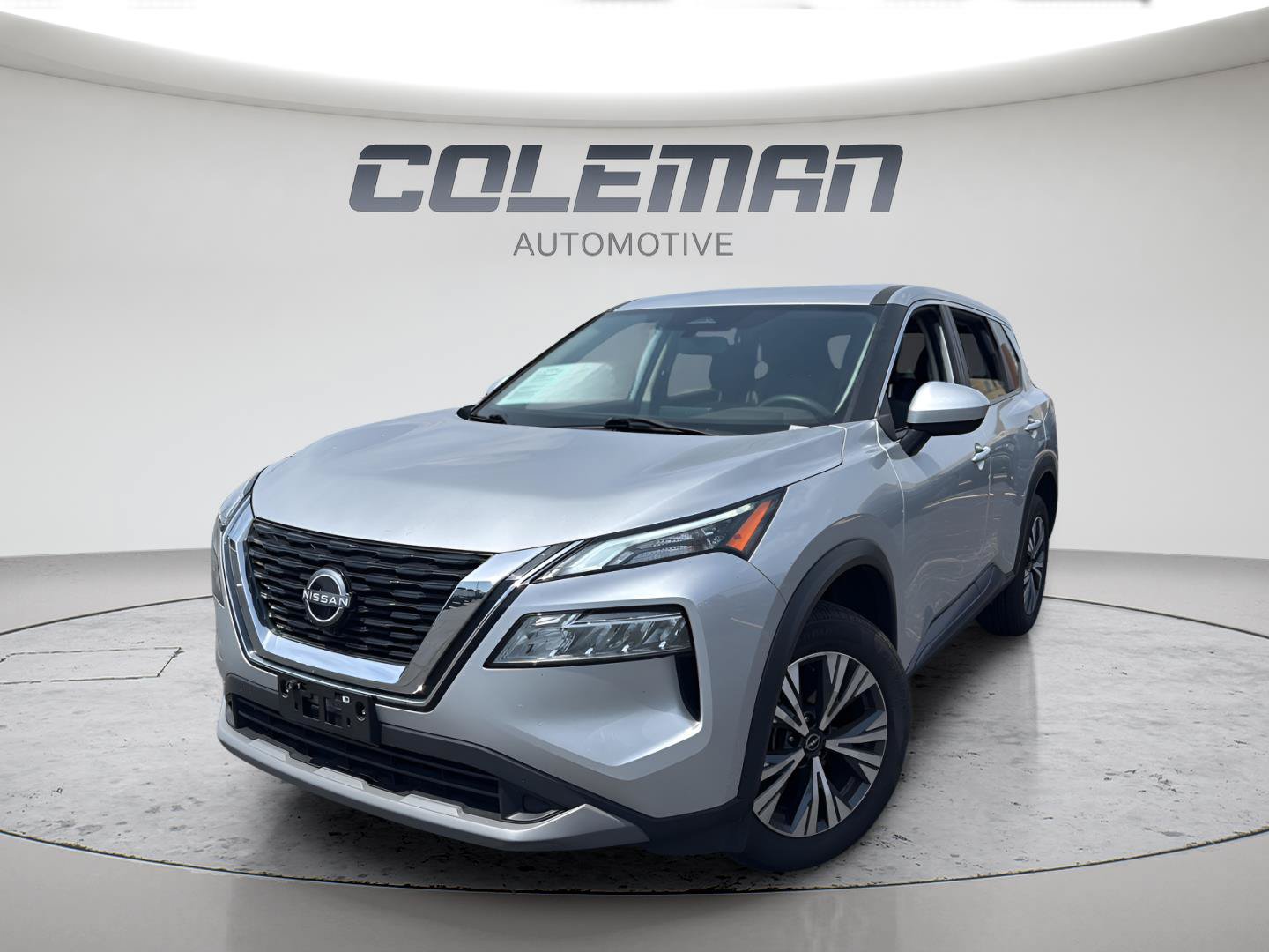 Used 2023 Nissan Rogue SV