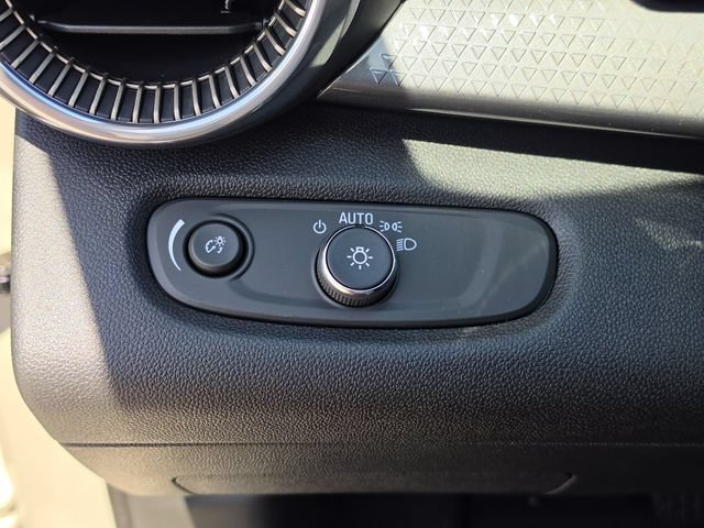 New 2026 Chevrolet Trax ACTIV w/ Driver Confidence Package FWD image 29