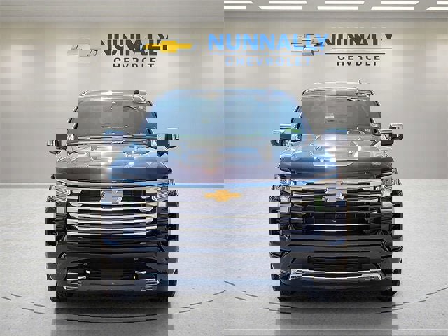 Certified 2024 Chevrolet Silverado 1500 High Country w/ Technology Package image 8