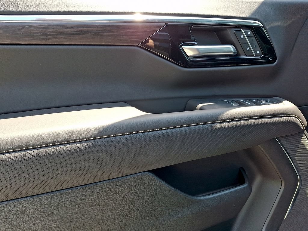 New 2026 Chevrolet Tahoe Premier AWD/4WD image 10
