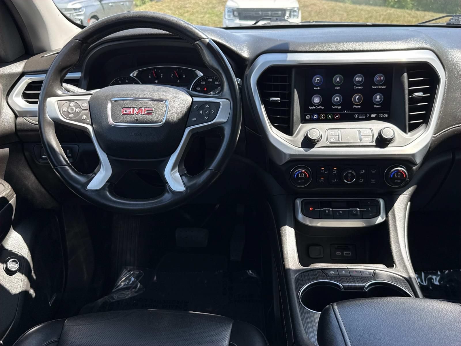 Used 2021 GMC Acadia SLT w/ Preferred Package AWD/4WD image 8