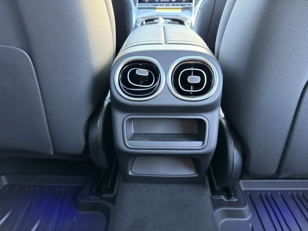 New 2026 Mercedes-Benz GLC 300 4MATIC image 23