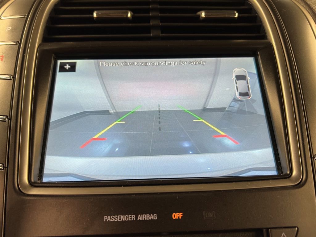 Used 2016 Lincoln MKX Reserve AWD/4WD image 13