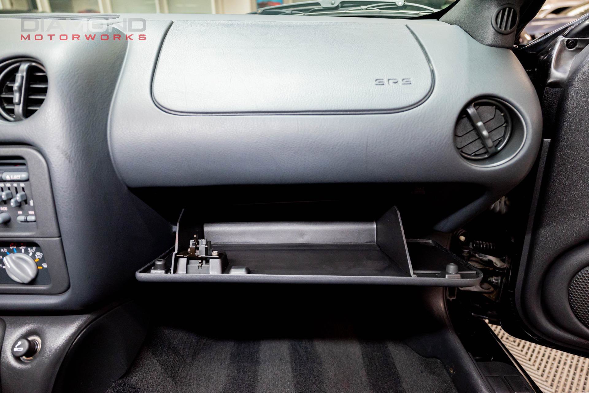 Used 1996 Pontiac Firebird Formula image 95