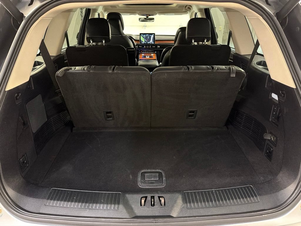 Certified 2020 Lincoln Aviator Reserve w/ Equipment Group 202A AWD/4WD image 40