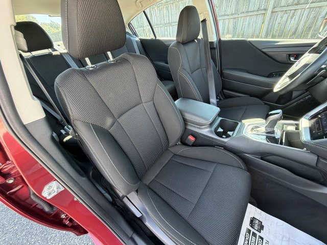 Certified 2025 Subaru Legacy Premium AWD/4WD image 31