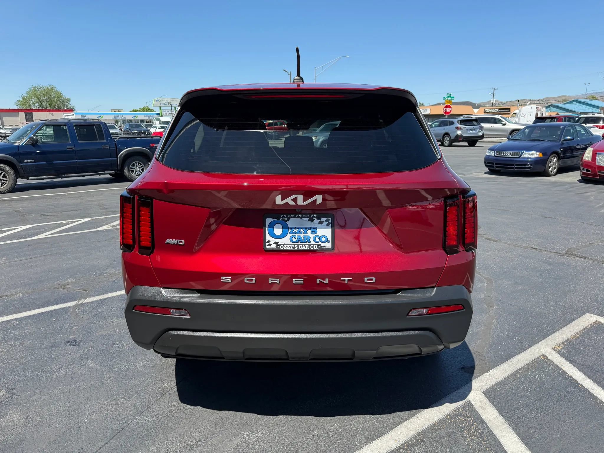Used 2022 Kia Sorento LX AWD/4WD image 6