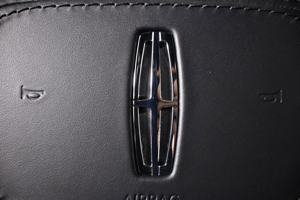New 2026 Lincoln Navigator Black Label image 33
