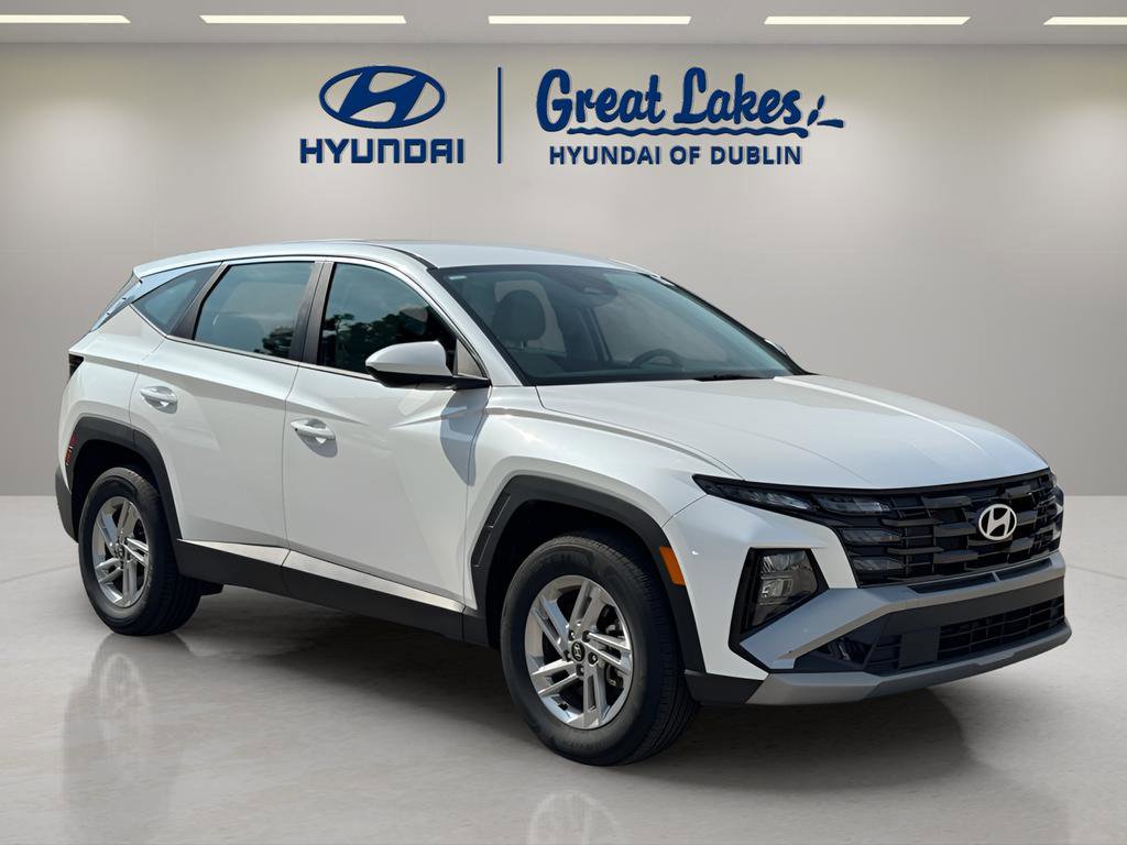 Certified 2025 Hyundai Tucson SE image 7