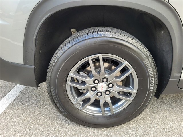 Used 2025 GMC Acadia Elevation image 26