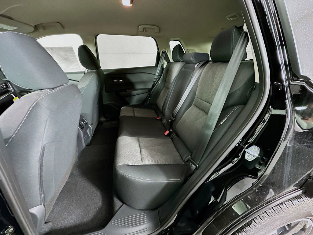 New 2026 Nissan Rogue SV image 30