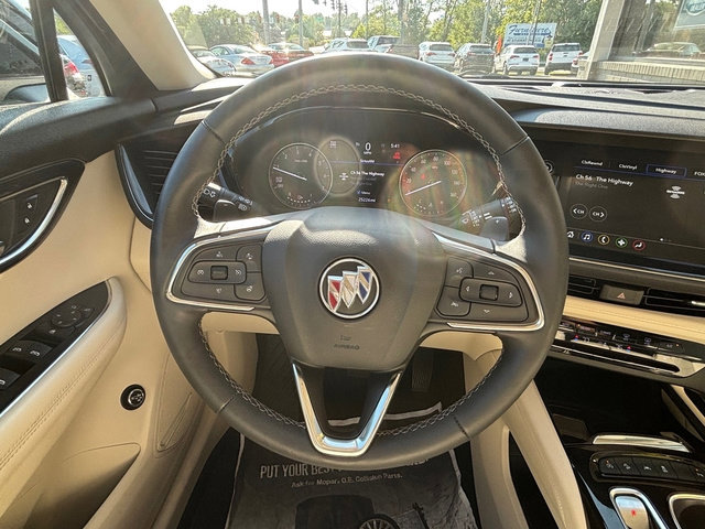 Used 2022 Buick Envision Essence w/ Safety Package image 13