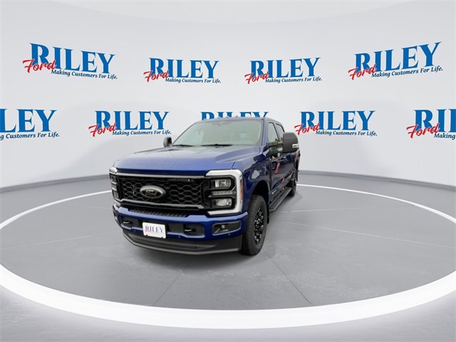New 2026 Ford F250 Lariat image 3