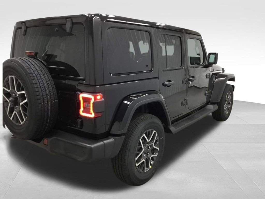 New 2026 Jeep Wrangler Sahara image 38