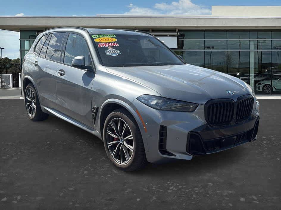 Used 2024 BMW X5 xDrive50e w/ M Sport Package AWD/4WD image 1