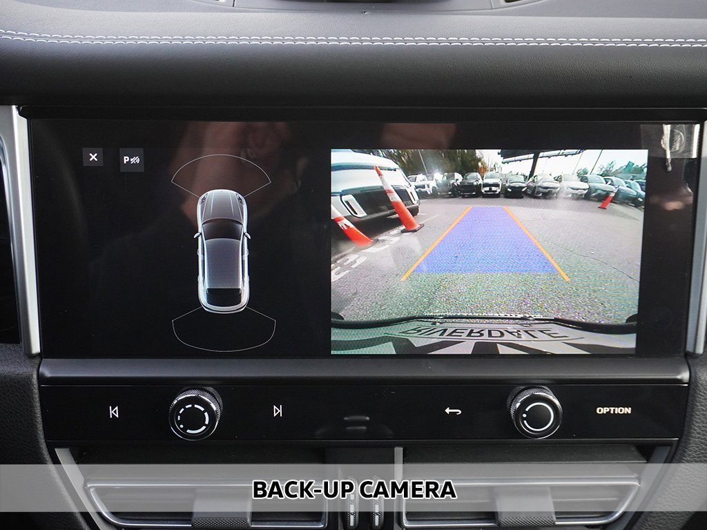 Used 2022 Porsche Macan image 6