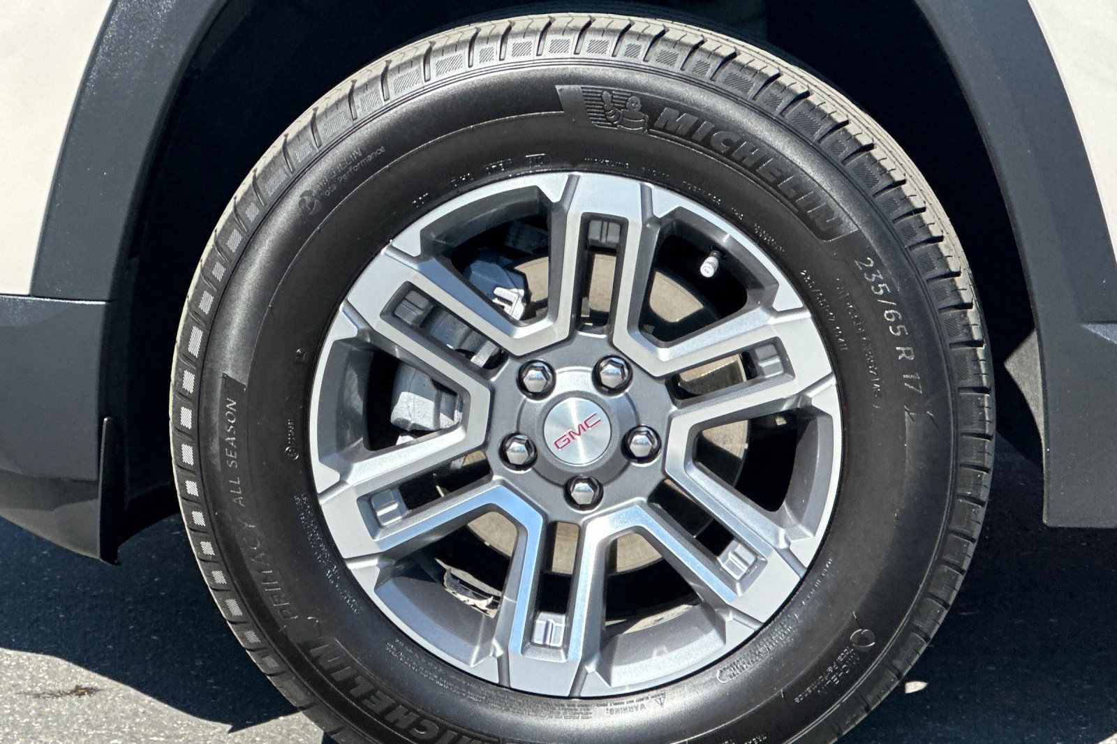 Used 2025 GMC Terrain Elevation image 27