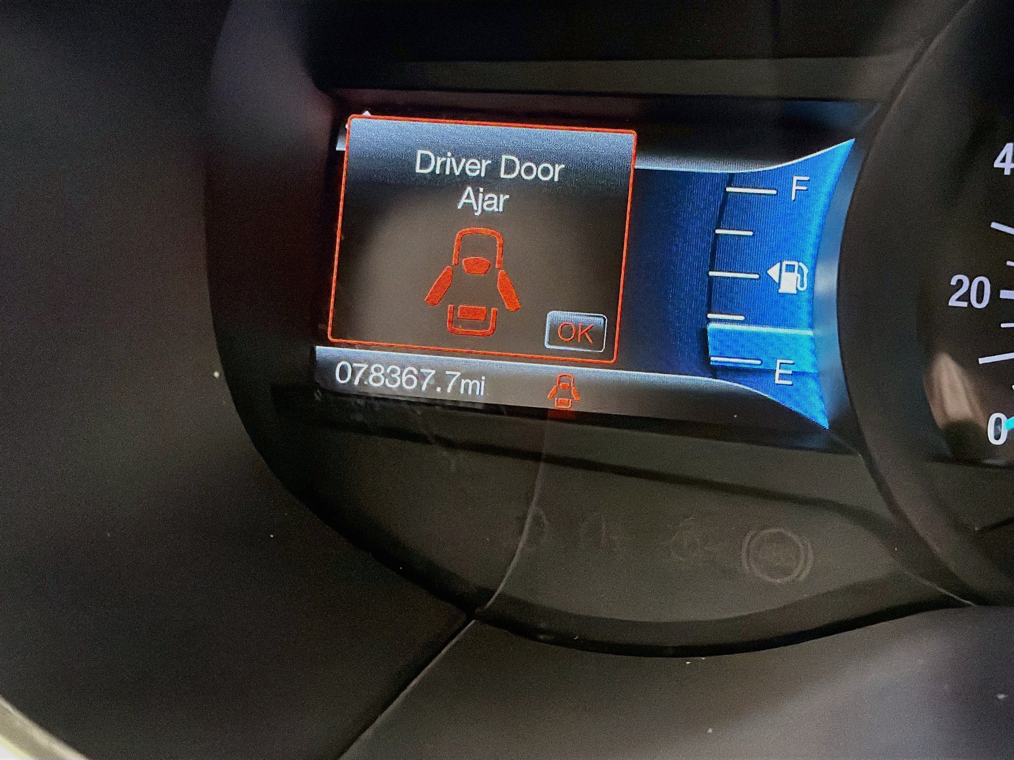 Used 2018 Ford Edge SEL w/ Equipment Group 201A FWD image 19
