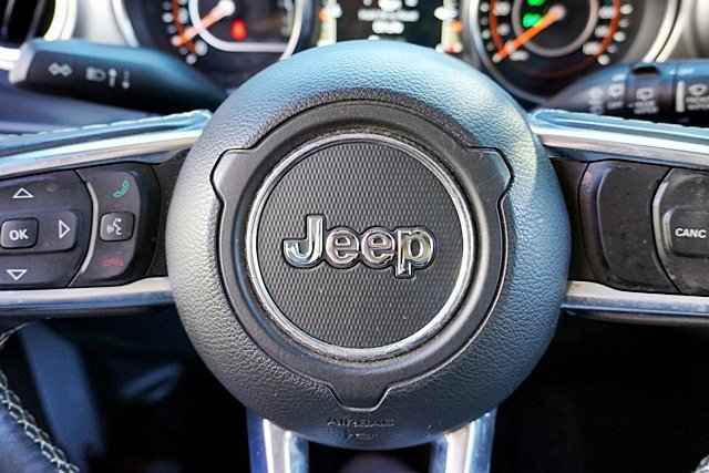 Used 2018 Jeep Wrangler Unlimited Sahara image 36