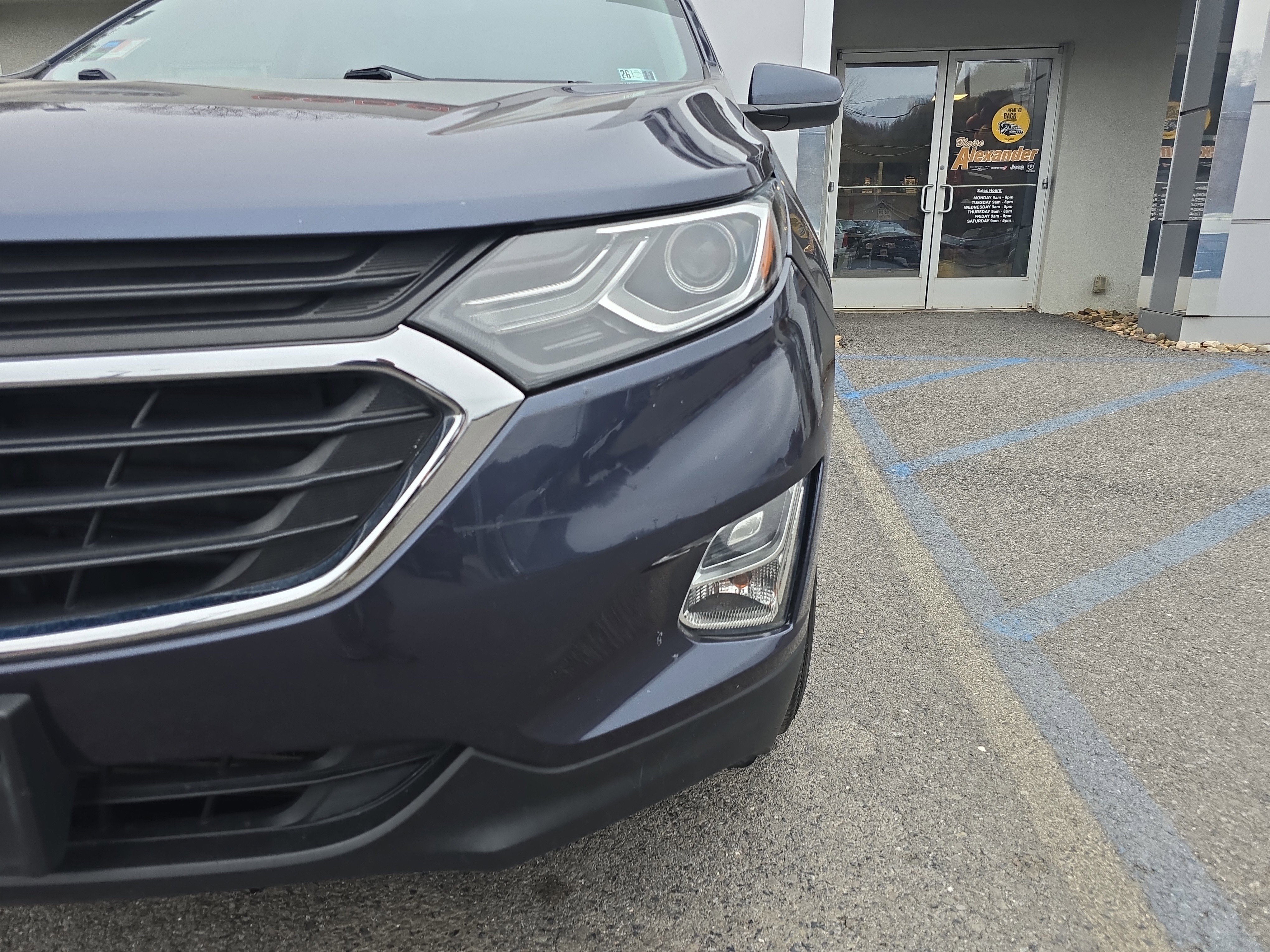 Used 2019 Chevrolet Equinox LT image 10