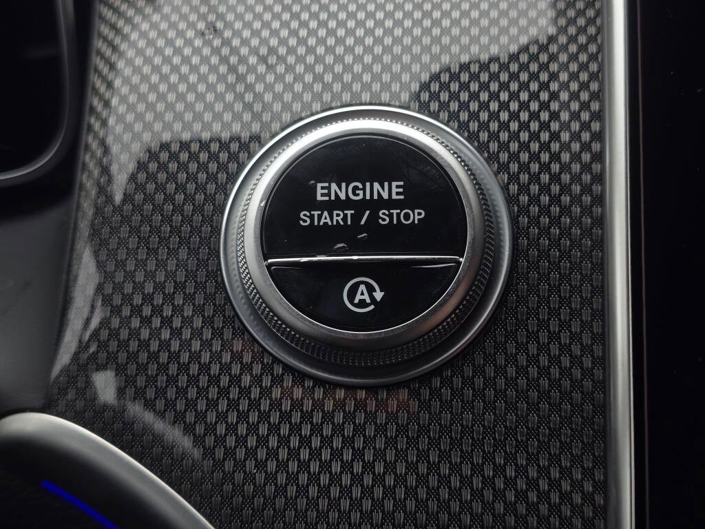 New 2026 Mercedes-Benz GLC 300 4MATIC image 40