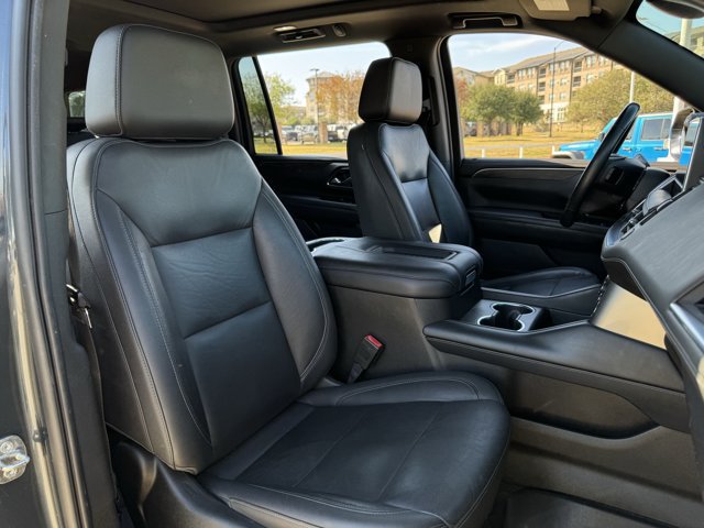 Used 2021 Chevrolet Suburban LT w/ LT Signature Package AWD/4WD image 32