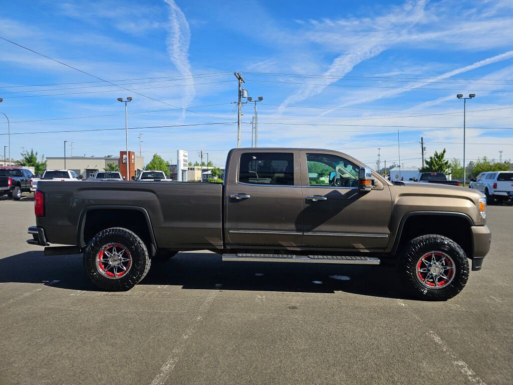 Used 2015 GMC Sierra 3500 SLT w/ Duramax Plus Package AWD/4WD image 5