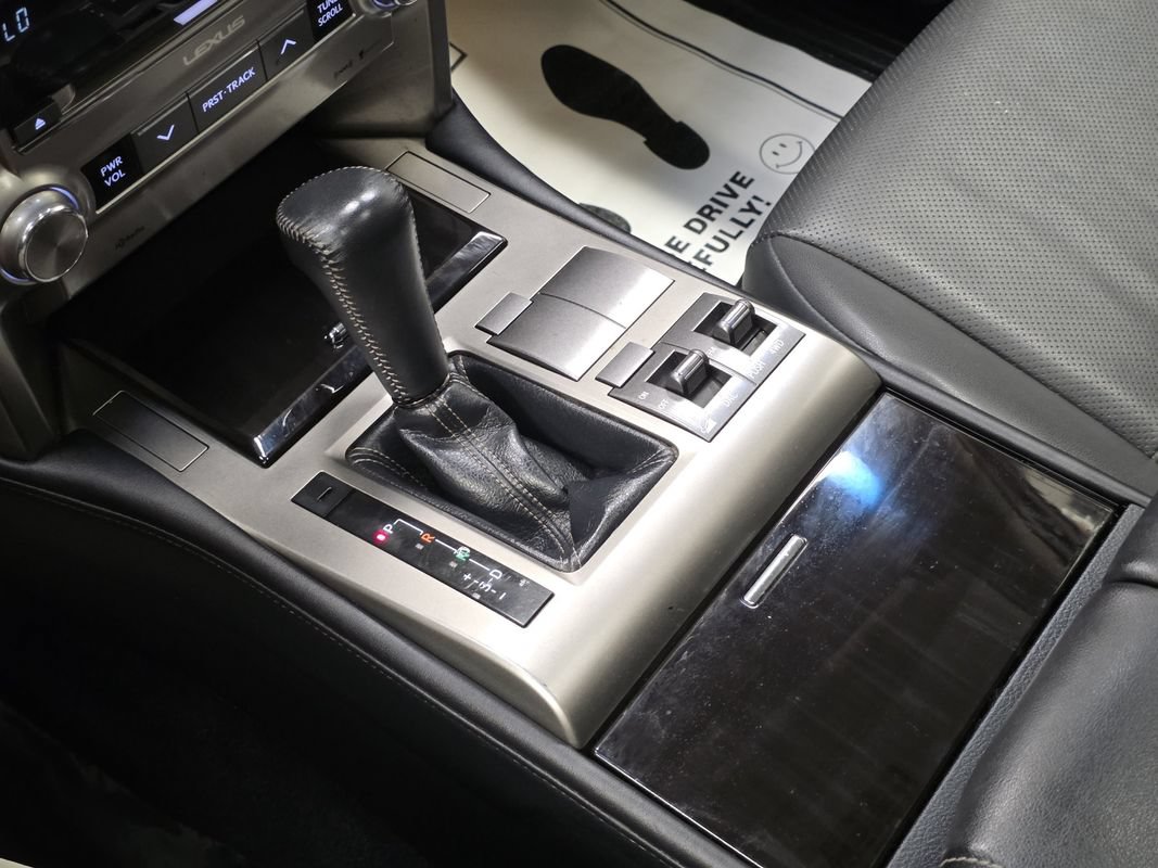 Used 2015 Lexus GX 460 AWD/4WD image 42