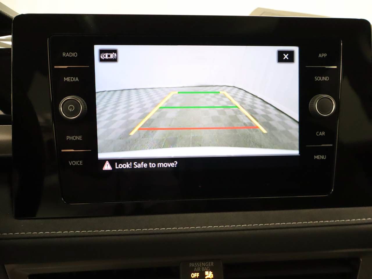New 2026 Volkswagen Taos SE FWD image 10