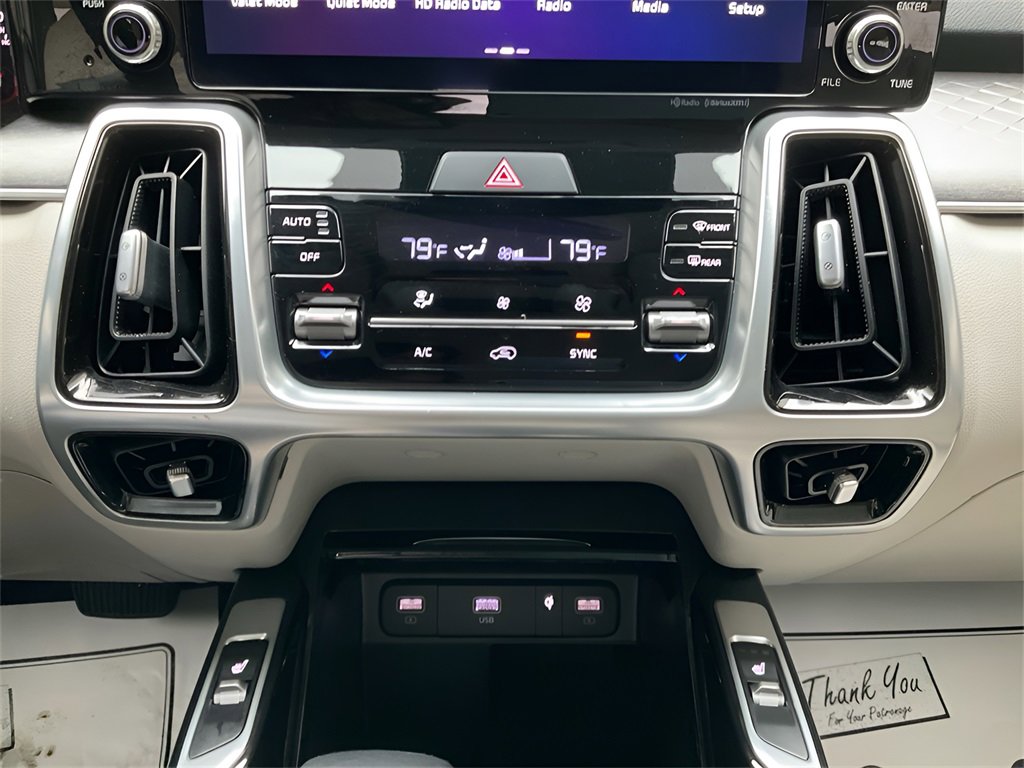 Used 2022 Kia Sorento SX image 24