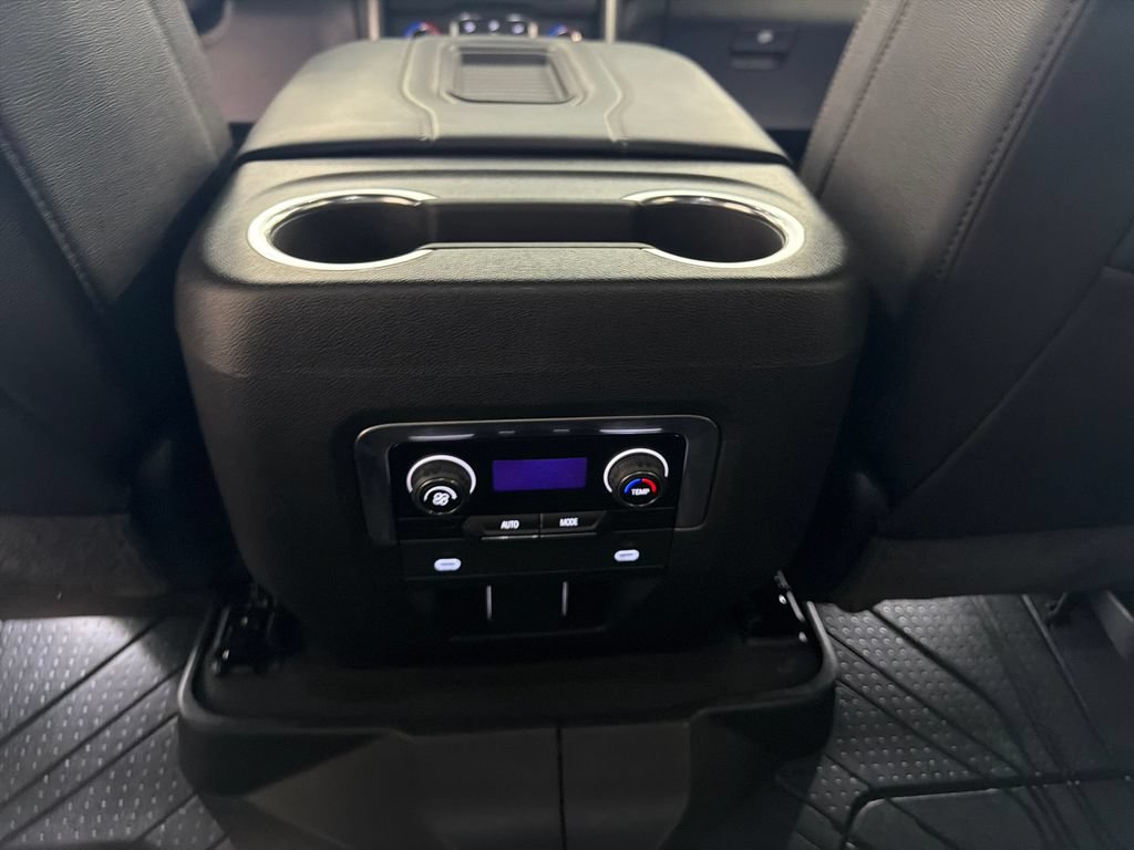 Used 2021 Chevrolet Tahoe Z71 AWD/4WD image 17