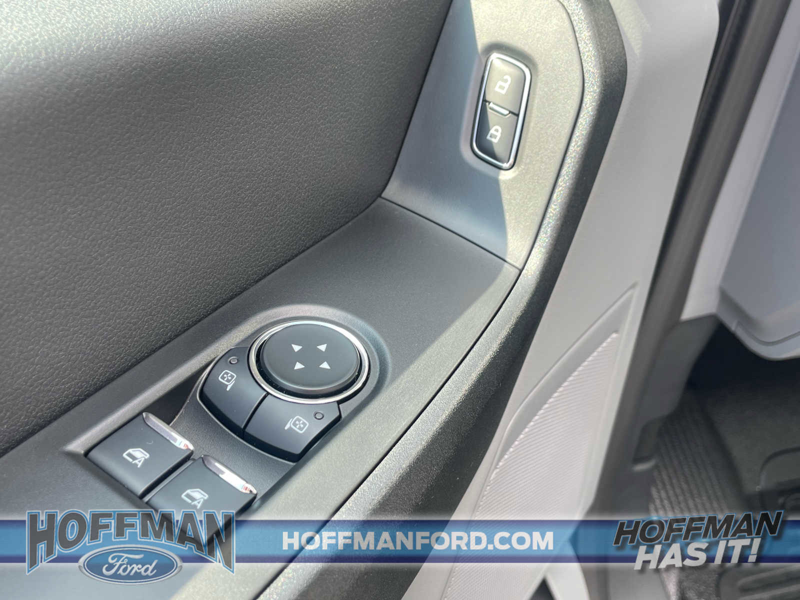 New 2025 Ford F550 4x4 Regular Cab Super Duty image 34